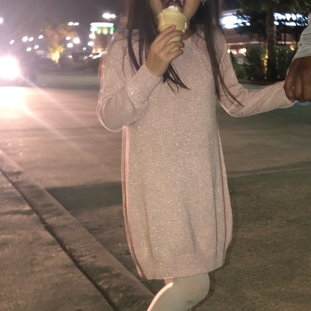 Sparkly girls dress!